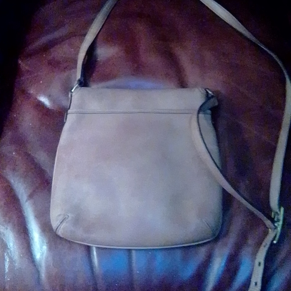 White Coach cross body bag with dust bag small. Purse. - Picture 4 of 7
